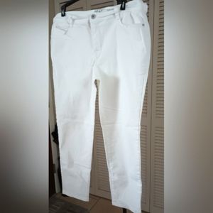 Style & Co Slim Leg White Jeans
